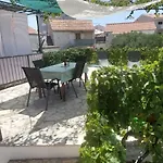Sfinga Apartment