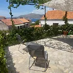 Sfinga Apartment *